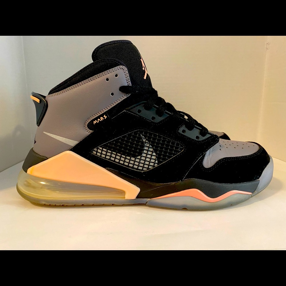Men Air Jordan Mars 270 Size 12